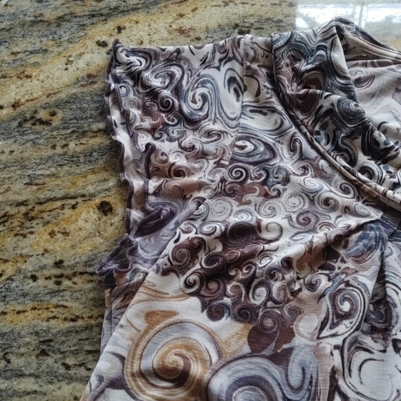 HP!!🎉🎉DORI- made in Italy ,super cool top🦋🦋NWOT - Picture 5 of 12